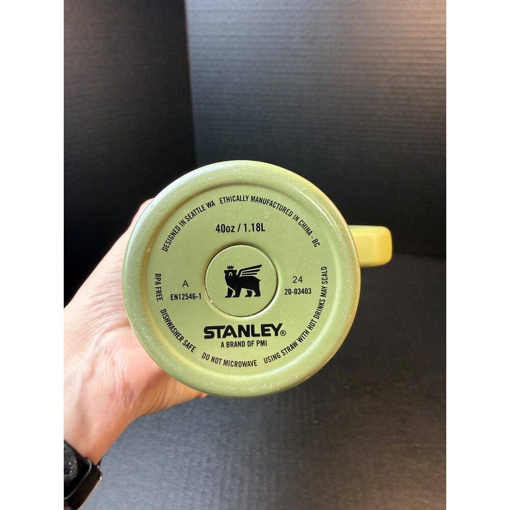 Starbucks X Stanley Colab Fall 2024 Olive Green Pearl 40 Oz Tumbler *READ - Picture 7 of 11